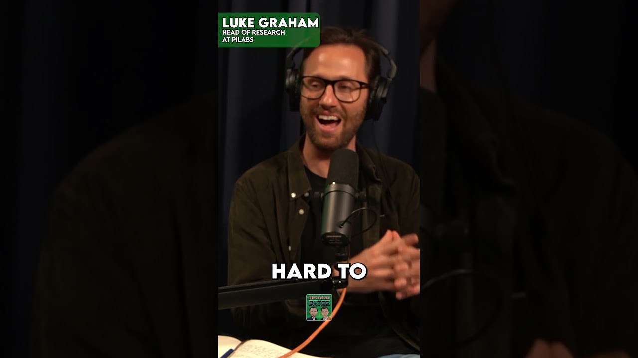 How Venture Capital Works | Explained by Luke Graham | Bricks & Bytes