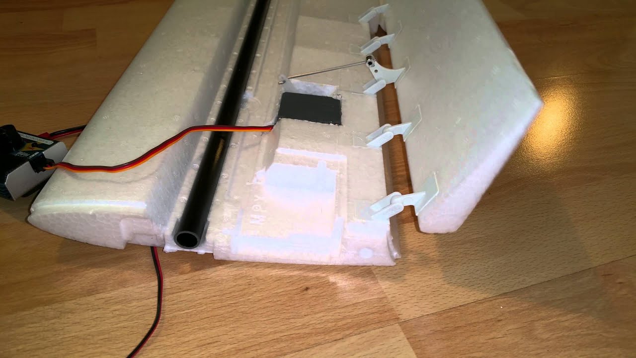 MPX Funcub XL - Test of flap on standard size servo
