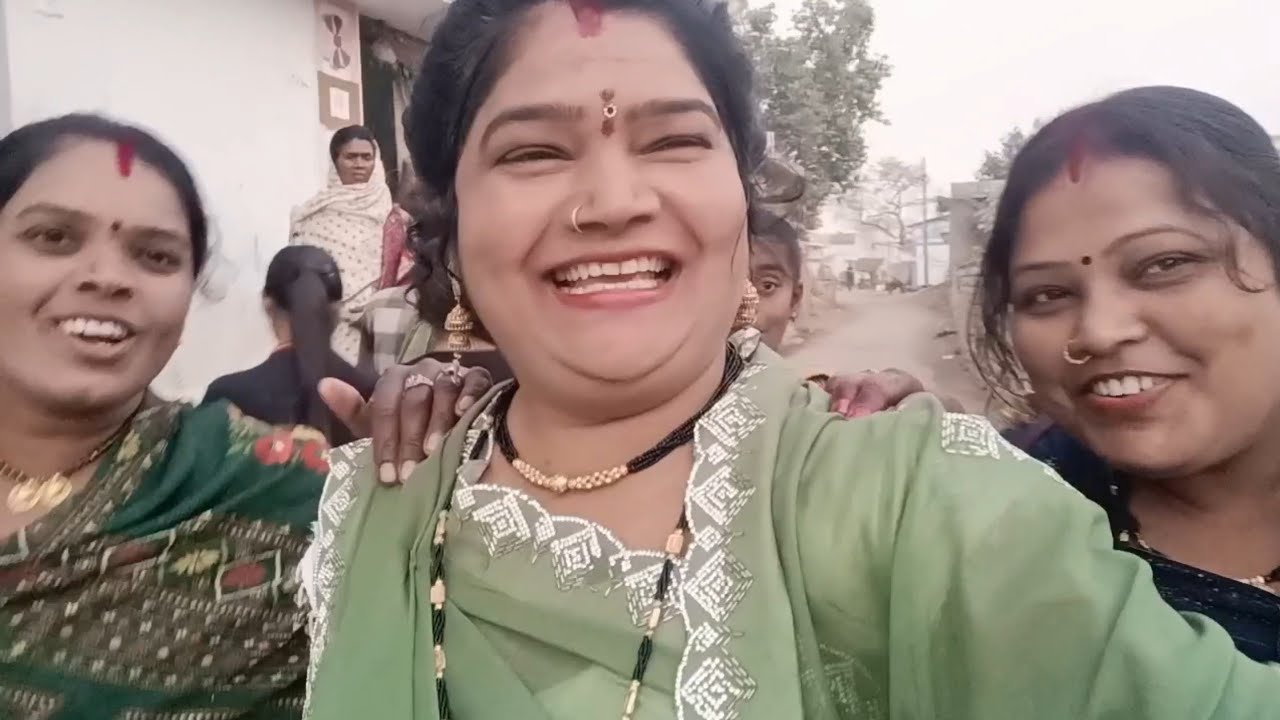 Bahno ke sath full masti 😅