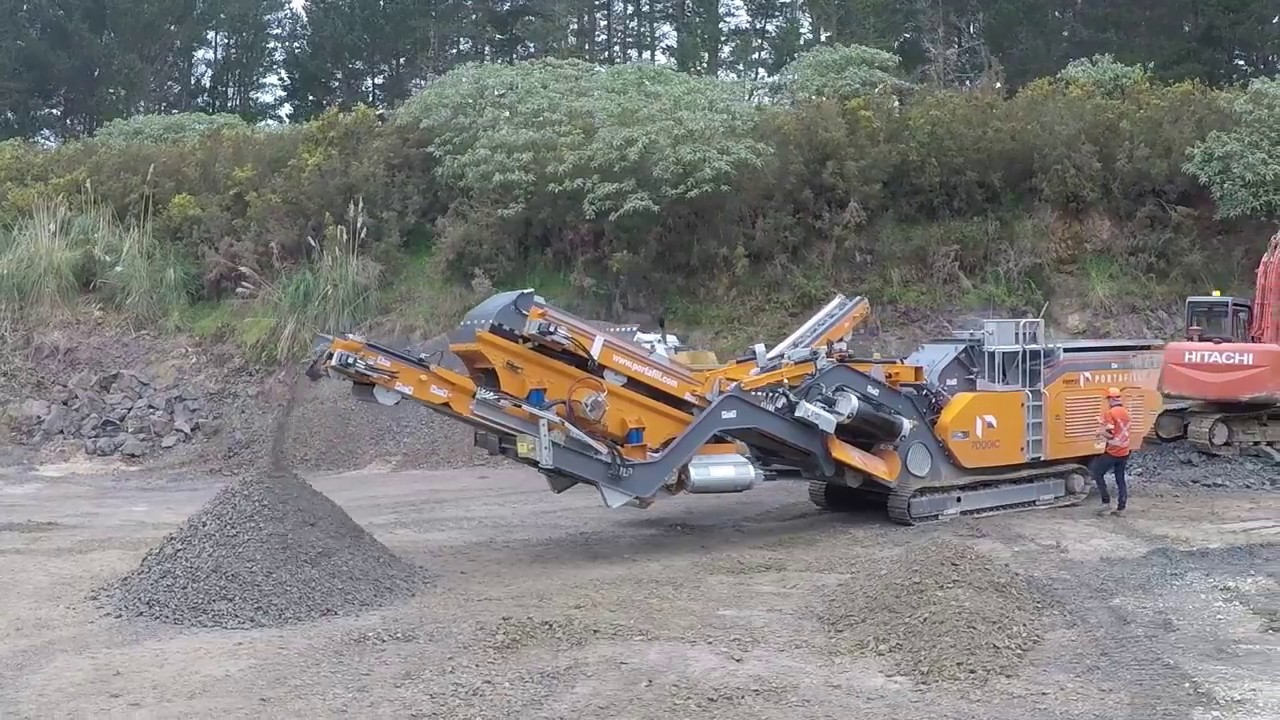 Machine doing the crushing work well - Portafill | Equip2 - New Zealand