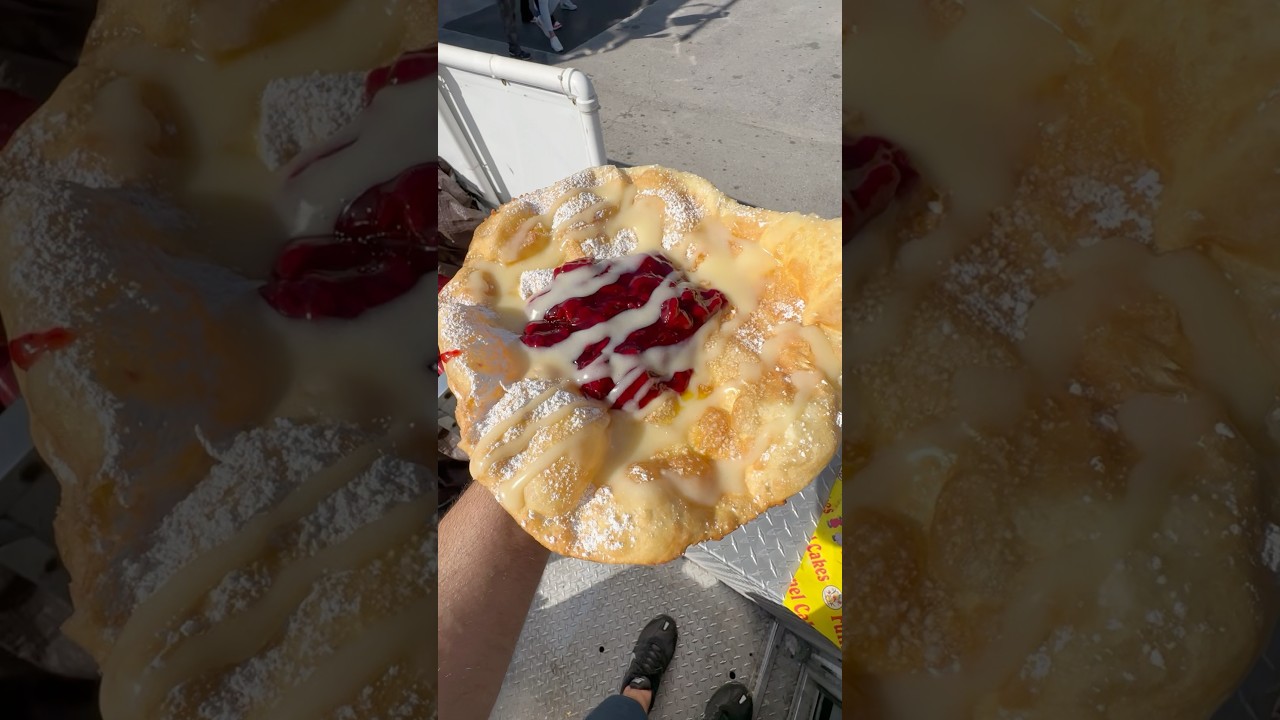 Strawberry Cheesecake Elephant Ear! 😍🍞🍓 