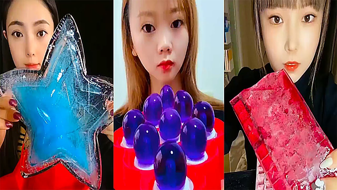 🧊💙 ASMR EATING COLORED ICE (crunchy sounds) 얼음먹방 얼음 먹기   SATISFYING ICE MUKBANG