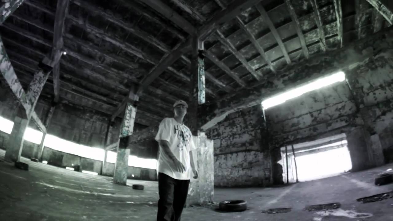 Olo (ESCEM) ft.Minix, Seba - Do g&oacute;ry głowa (OFFICIAL VIDEO)