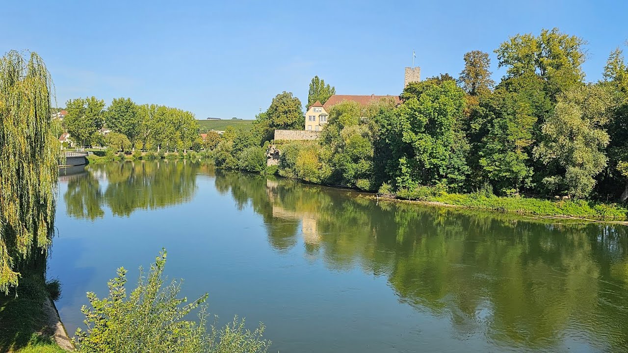 Laufen in Lauffen am Neckar, Stellplatz und gefüllte Paprika in Bacon