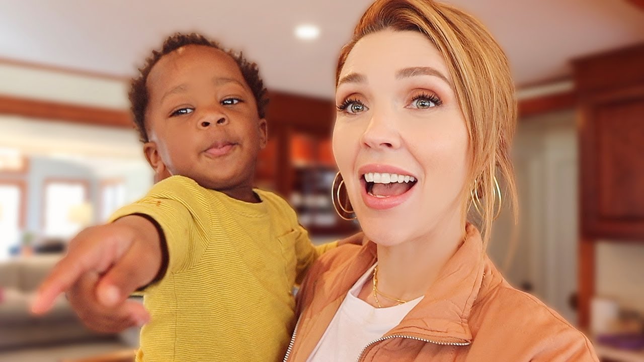 Вот как на самом деле выглядит наша жизнь с 8 детьми и 20 животными...