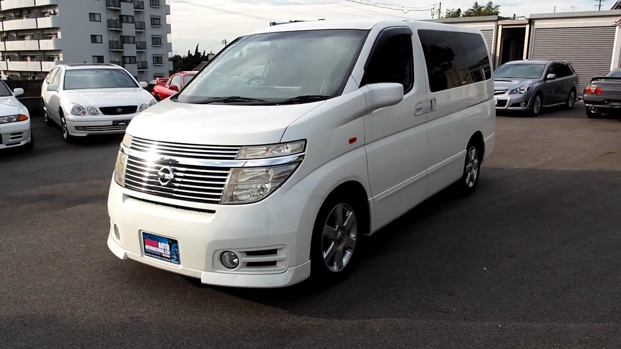 2004 Nissan Elgrand Highway Star E51 | 3.5L V6 Luxury JDM Van | 2WD & 4WD Japan Auction Export