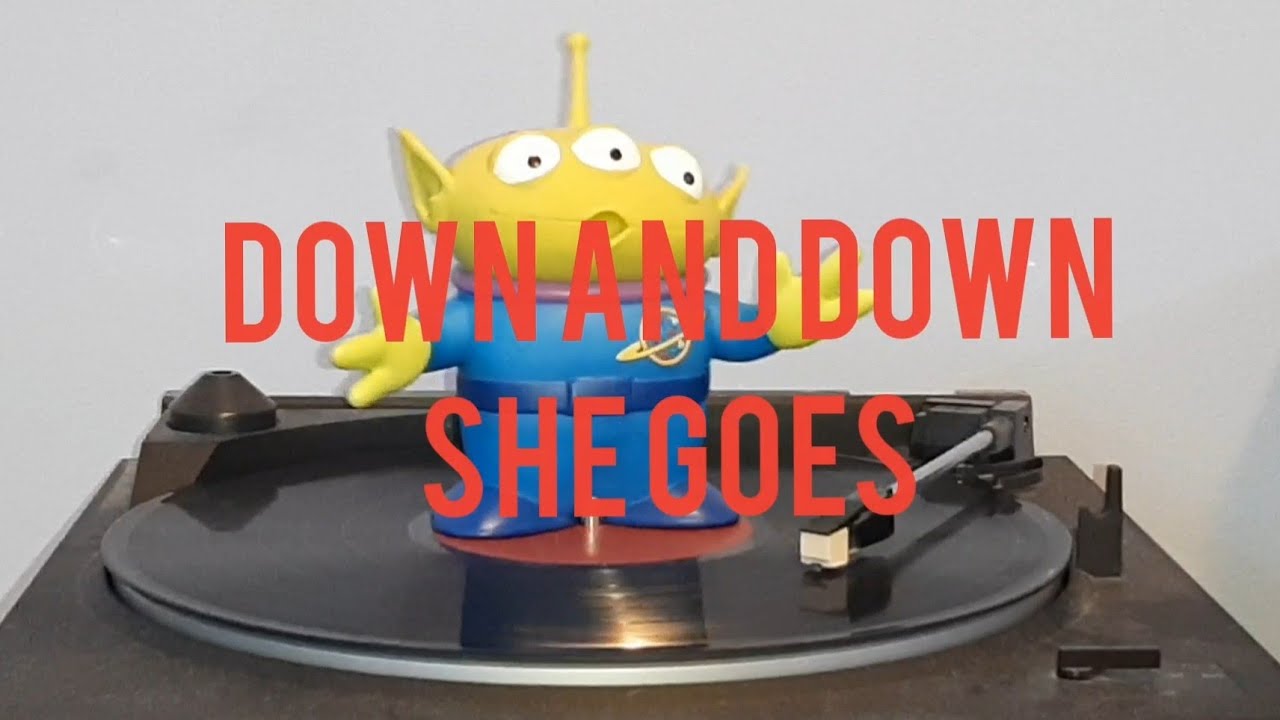 Miss Amanda Jones Lyrics