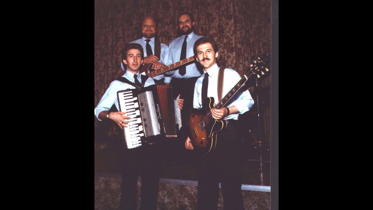 Orkestar Beograd Live (1984) - Bugarski Čačak Kolo