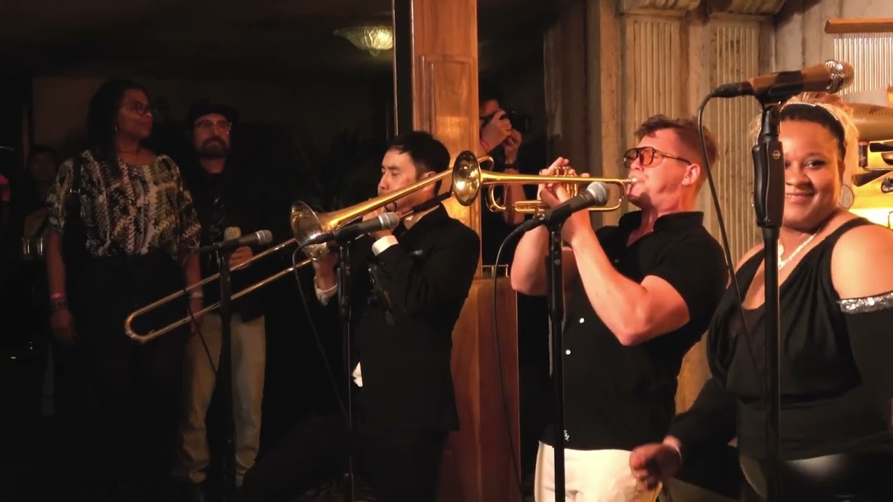 Smoke and Mirrors Sound System - Mi Vida Sin Tu Amor [LIVE]