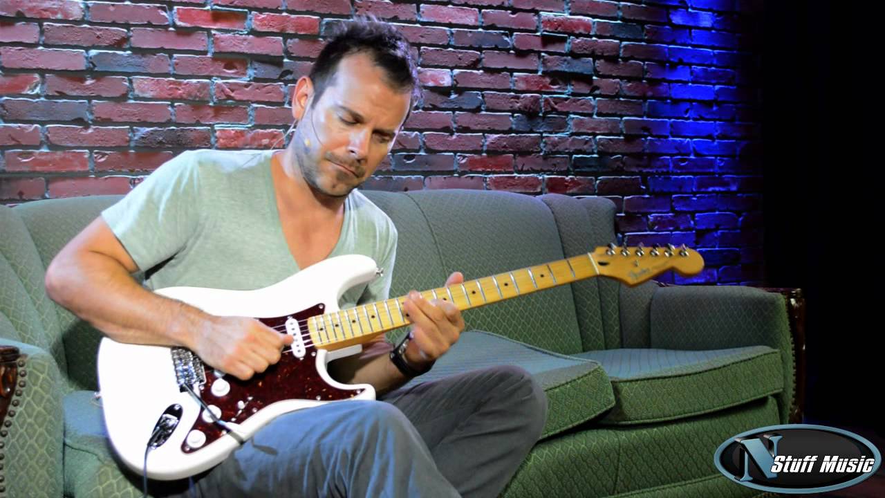 Fender Deluxe Roadhouse Stratocaster