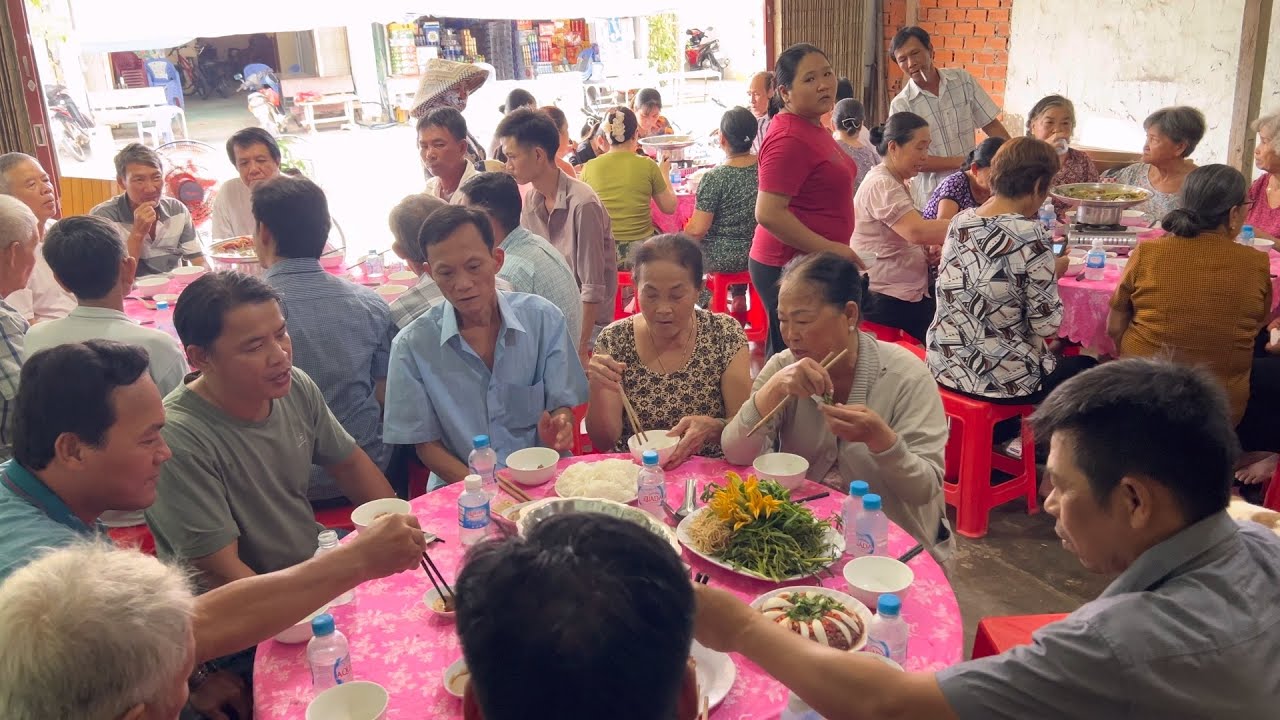 Làm Vài Món Ăn Đãi Ông Bà Cô Chú Dùng Bữa Cơm Sau Khi Đọc Kinh 100 Ngày Cho Cháu Đạt|Atml