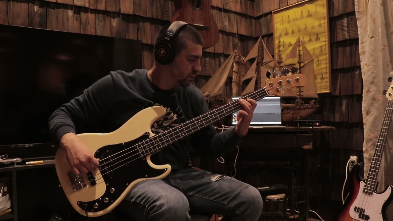 Mar de emociones - Afrosound (Bass cover)