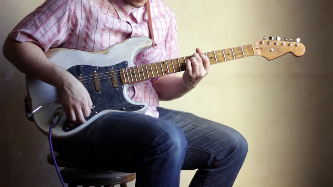White Whale Guitar Co. - Distressed 