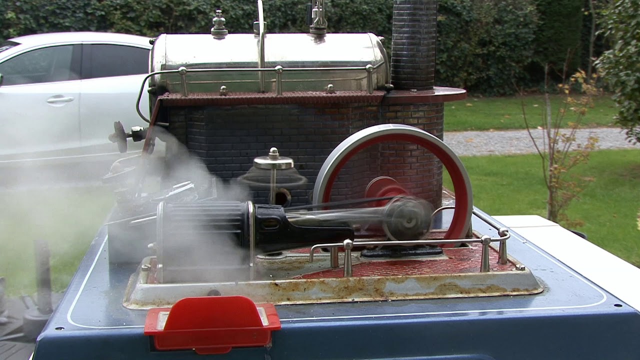 Machine à vapeur WILESCO D24 du XXe siècle.