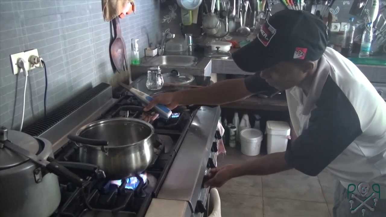 Recette du Romazava de Zébu, préparation Adonys Eden Lodge, Île Ste Marie