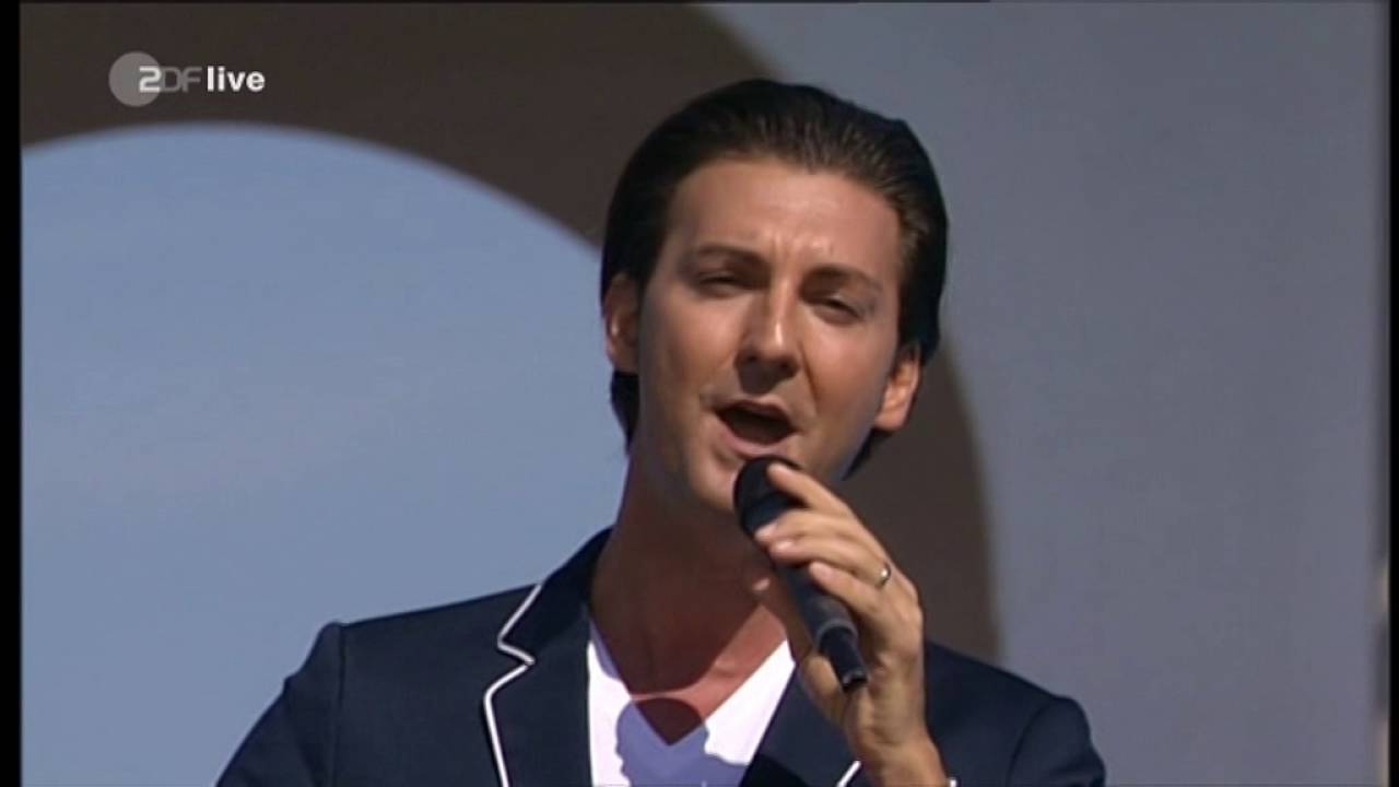 QUANDO QUANDO QUANDO (Samba Version)