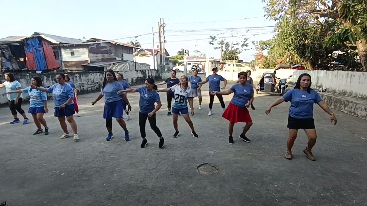 Warm Up Zumba | Camias Centro | Ka-Itek Movers 