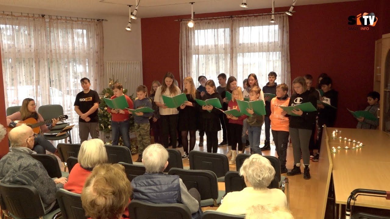 Kleines weihnachtliches Programm der Regelschule 