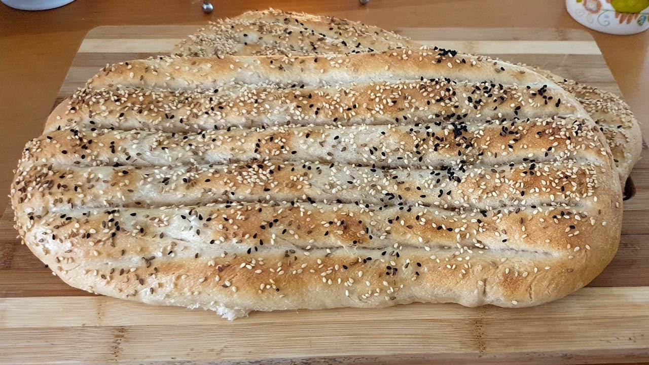 Typisch persisches Frühstück mit BARBARI Fladenbrot | Nan-e Barbari | نان بربری | Butterbrötchen