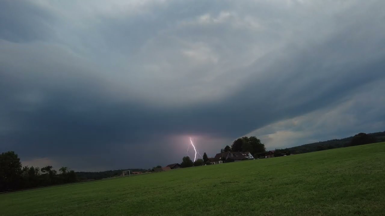 Supercell Thunderstorm between Weilheim and Lake Ammersee, August 13.2023, 07.30 #super-cell