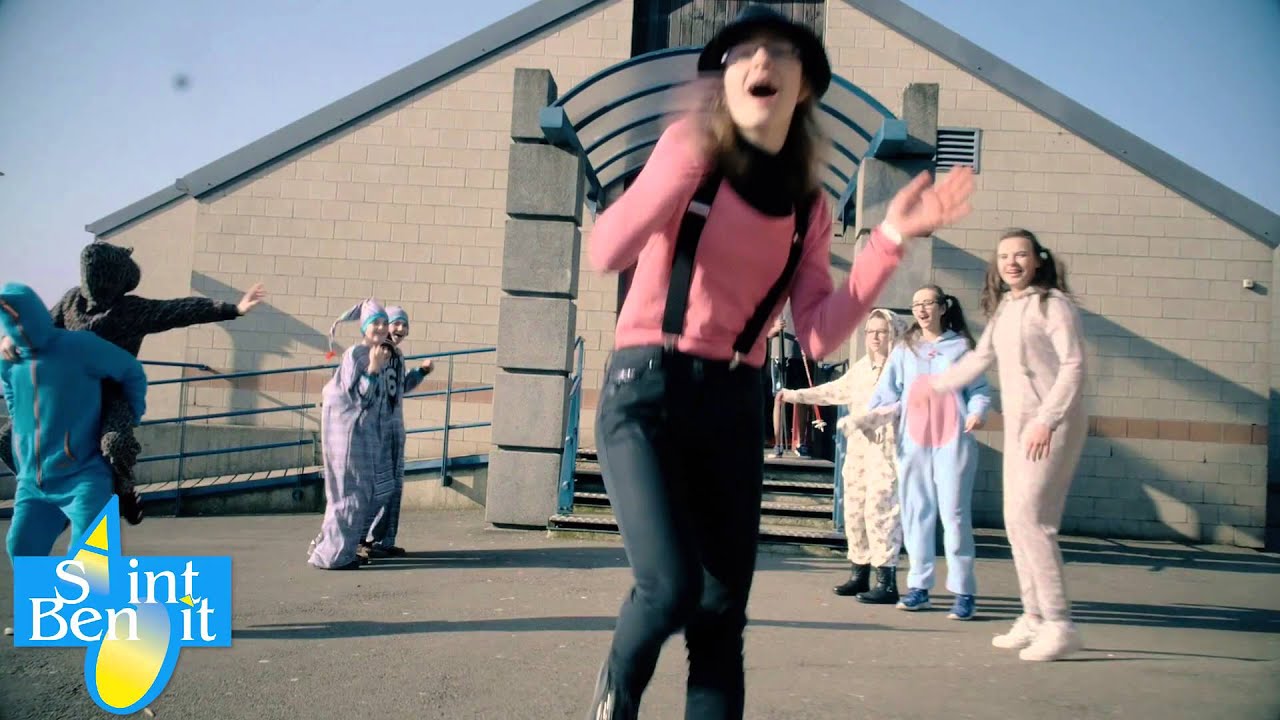 Lip dub Happy Saint Benoît  2016