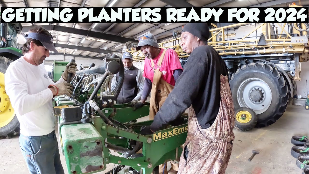Подготовка сеялки JOHN DEERE к сезону 24 фута