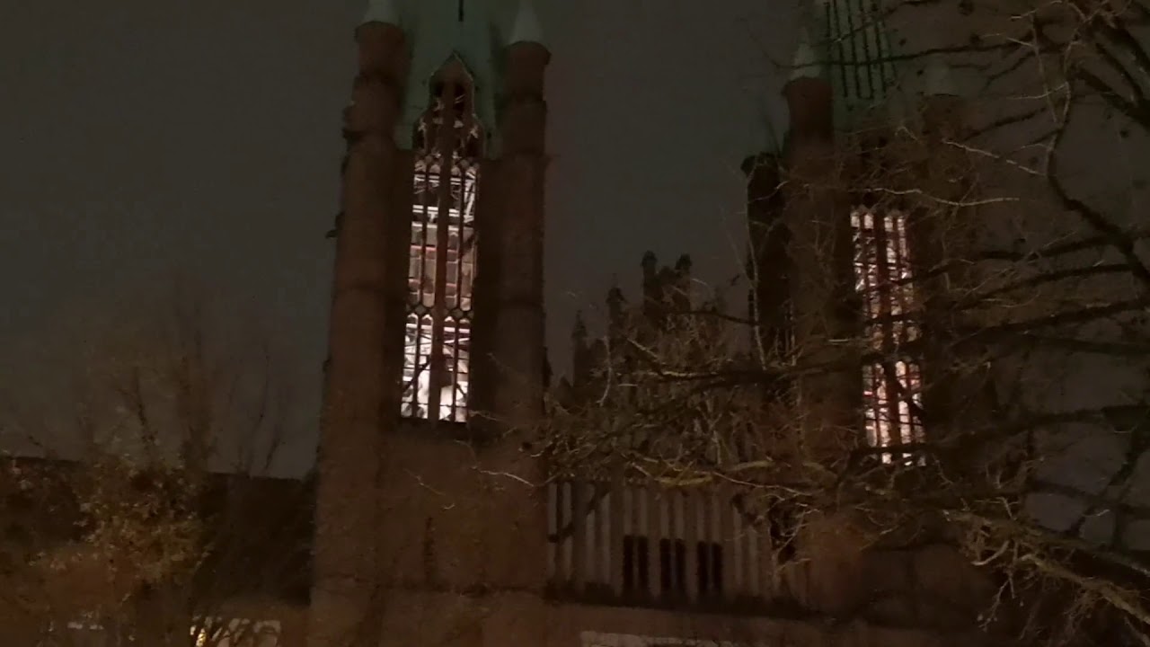 Berlin Kreuzberg (D) Kath. Kirche St. Bonifatius, Vollgeläut