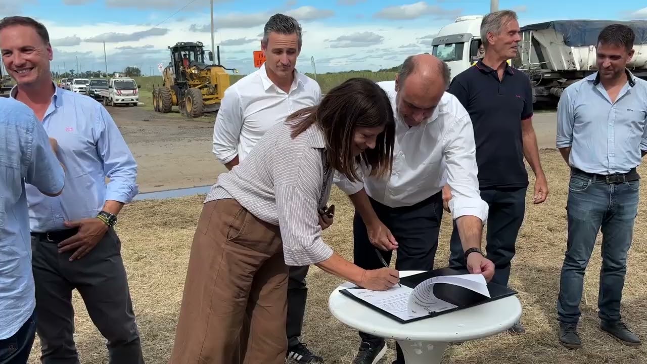 OBRA DE PAVIMENTACIÓN EN ALVEAR PIEDRABUENA