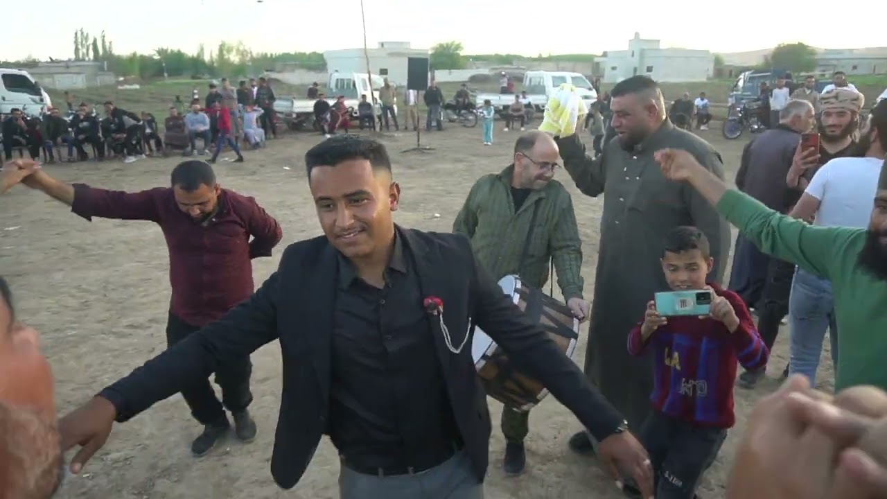 افراح الحاوي القجات زفاف العريس احمد البشير احيا الحفل الفنان منير ابو شعيله (5)