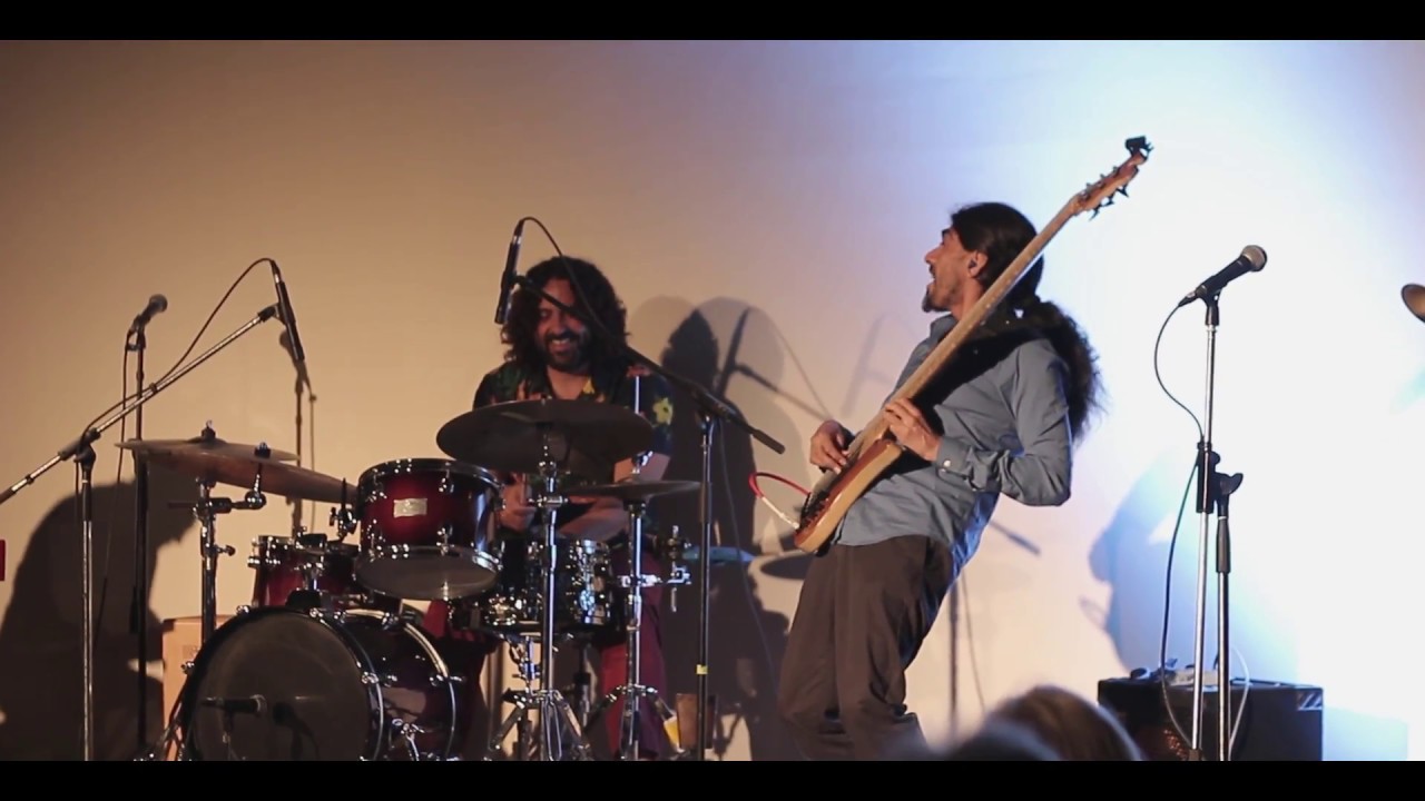Rodrigo Cáceres bass solo - Macumba [ Partido Alto ]