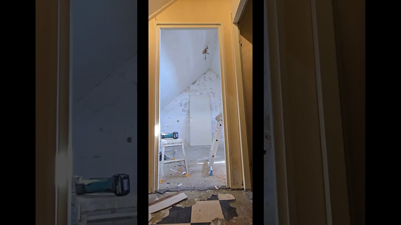 @MateuszRozpondek Renovatie van een rijtjeshuis. Samen met zijn broers .162