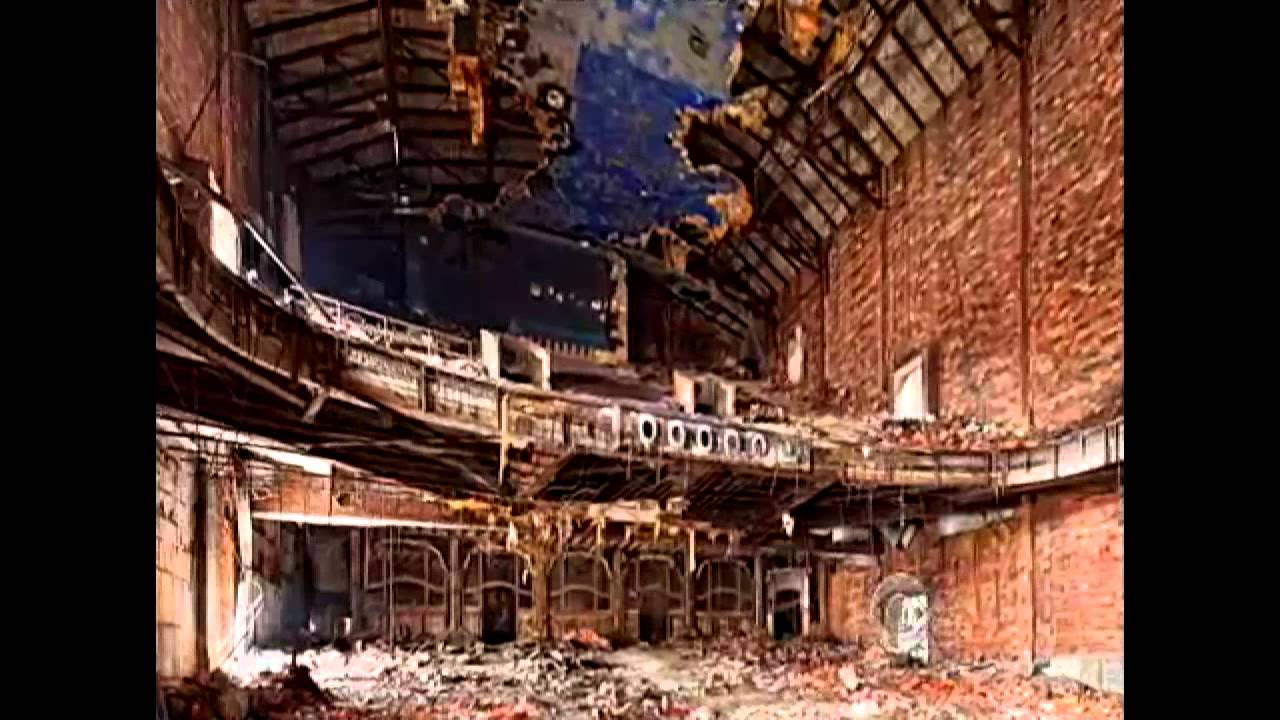 CBS Evening News with Scott Pelley - Photographer captures beauty in forgotten landmarks