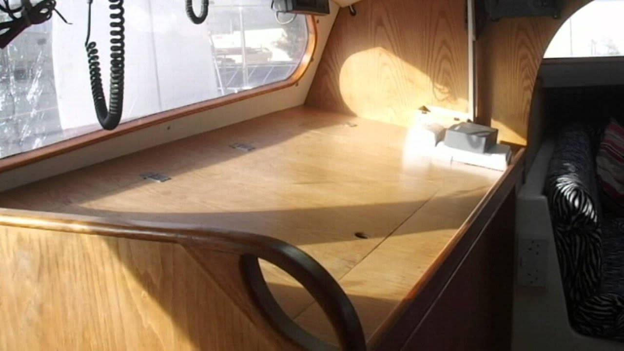 41 ft Apache catamaran Sailcraft 1973 inside tour