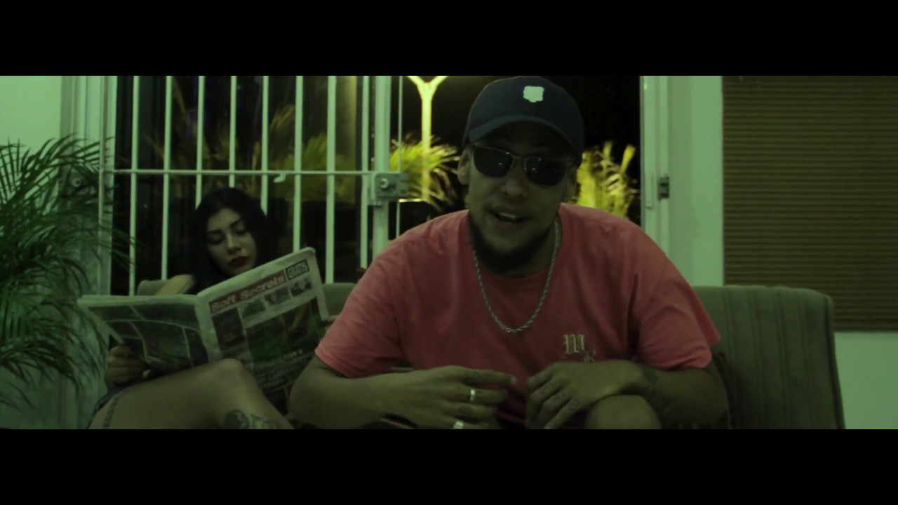 iQlover -Smoke Mija (Prod. Jamgle)