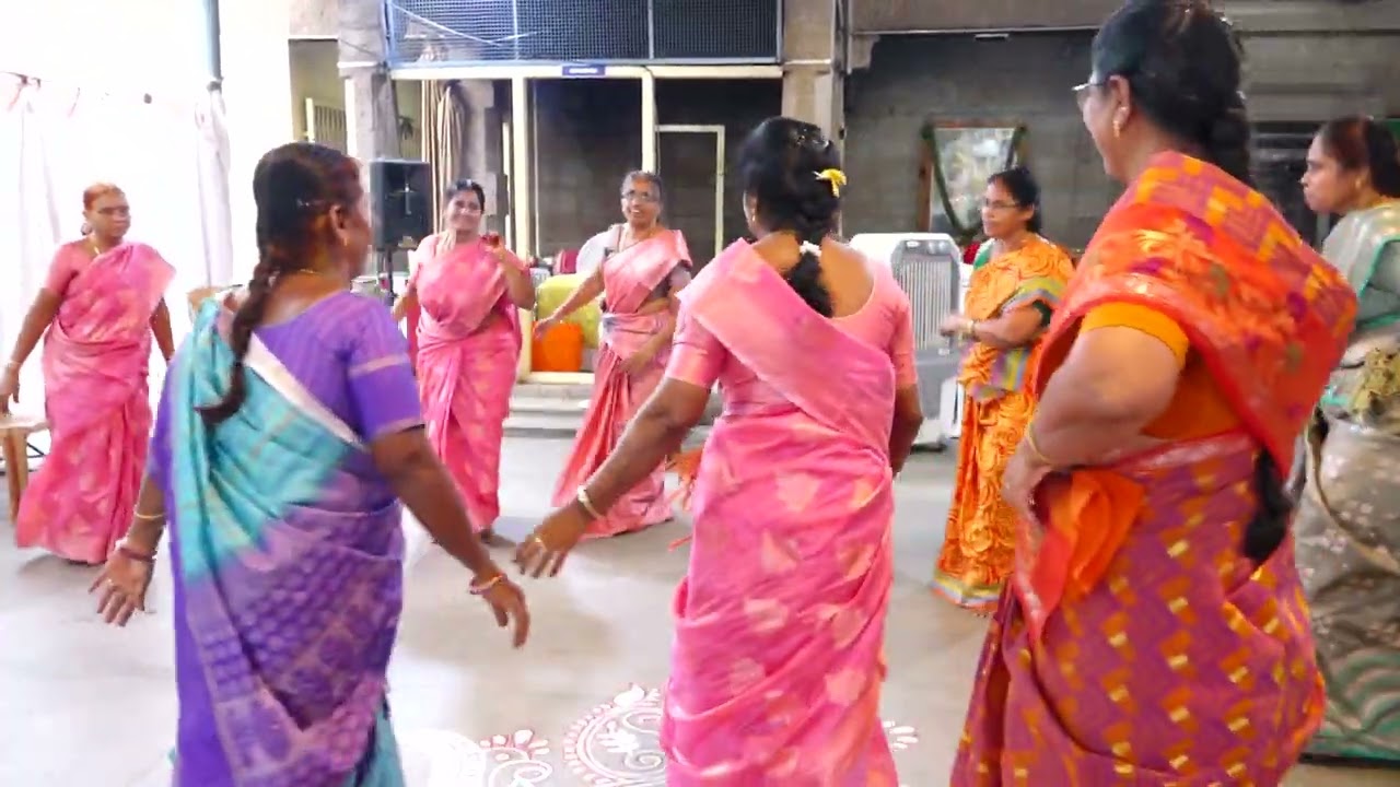 ஸ்ரீ பூமிநீளா சமேத ஸ்ரீ வரதராஜ பெருமாள்  திருக்கோவில் ஸ்ரீ பிரம்மானாந்த பஜனை கோஷ்டியினர் வரதராஜபுரம்