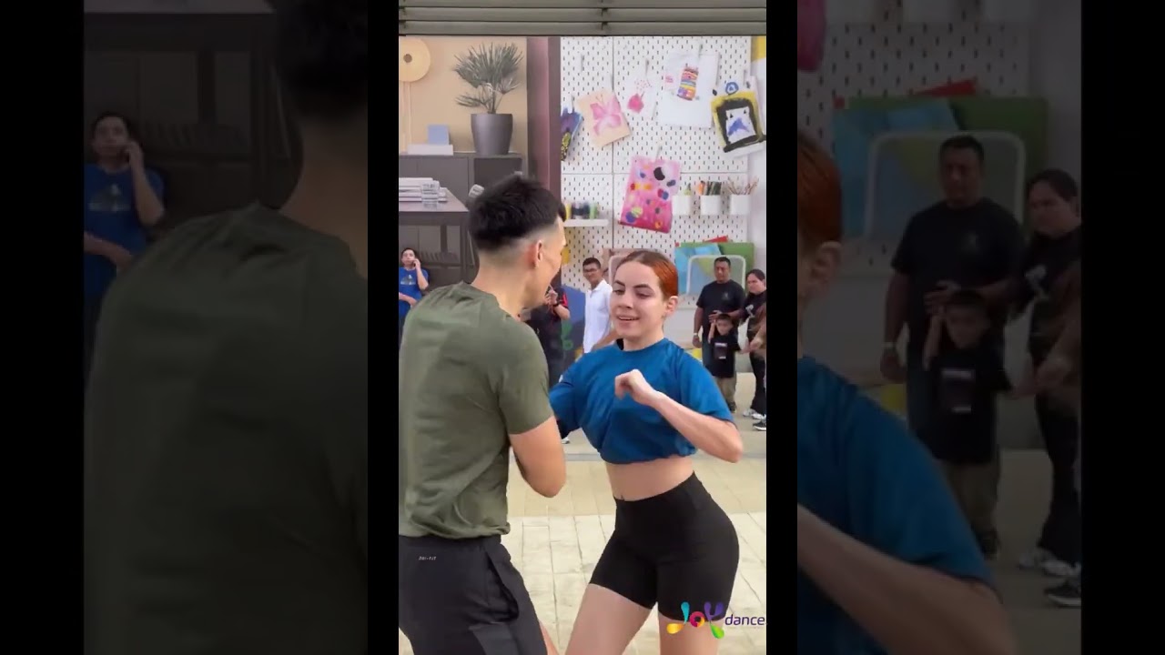 🧏‍♂️ El Títere soy yo, muestra de baile social en el @mallplaza Cali, alumnos de @Social.DanceTV