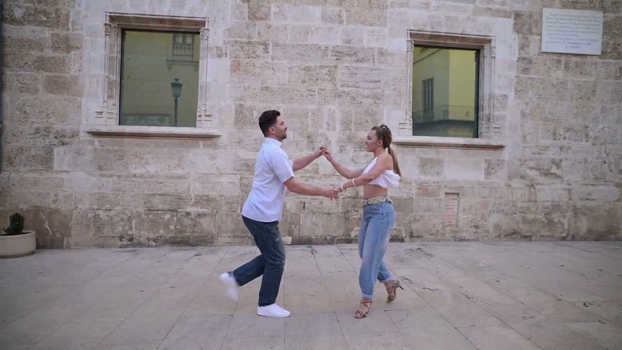 Me Quedo Contigo (SALSA) 👠 Acro-Salsa Wedding Dance Choreography 2024