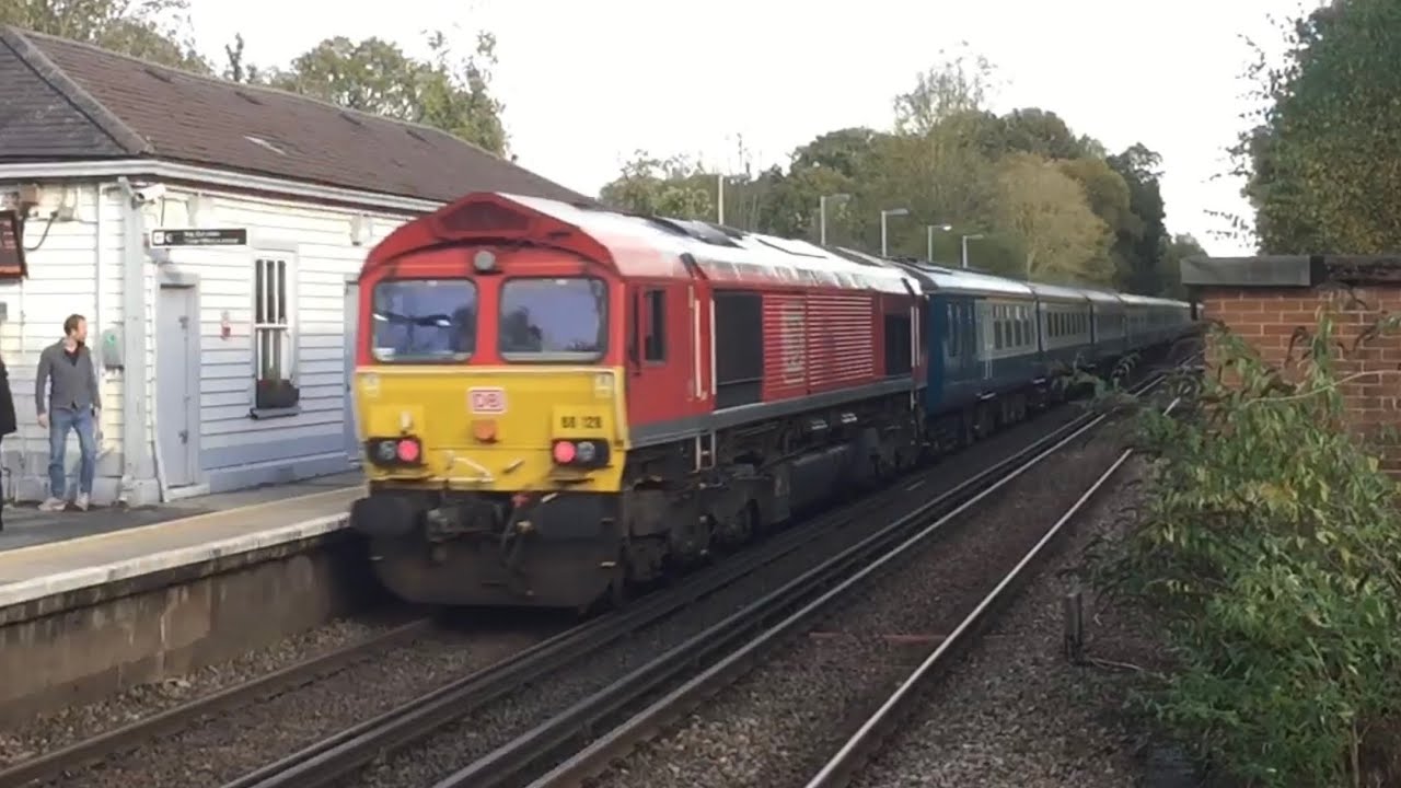 The Doctor Syn railtour at Pluckley (30/10/21)