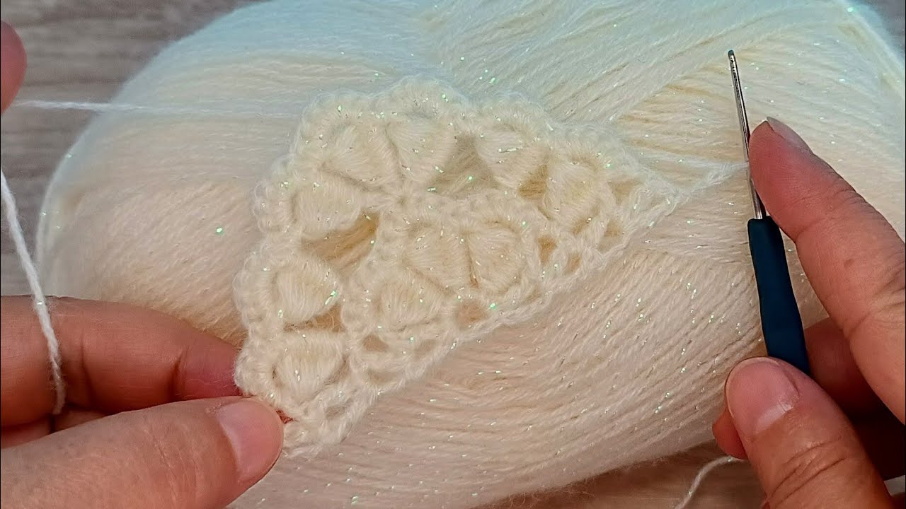 Этот узор крючком вы больше нигде не найдете! Новый треугольный шарф