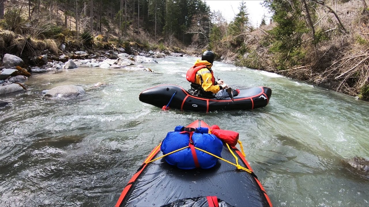 Packrafting Albula Waldschlucht (Switzerland, April 2018)