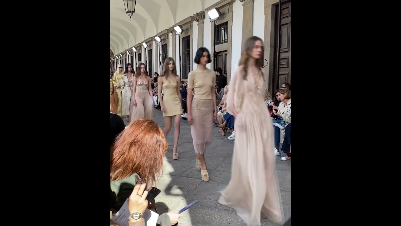 Ermanno Scervino fashion show 23/09/23 Milan fashion week  🇮🇹 #italy #milan #mfw  #shorts