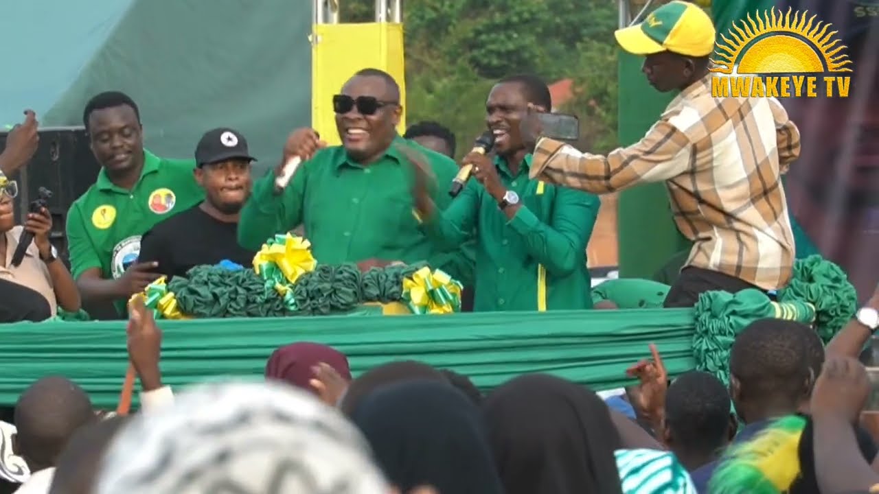 UTASHANGAA VIBE LA BABA LEVO NA UENEZI NA MAFUNZO CCM WAMEKIWASHA KAWAWA UJIJI