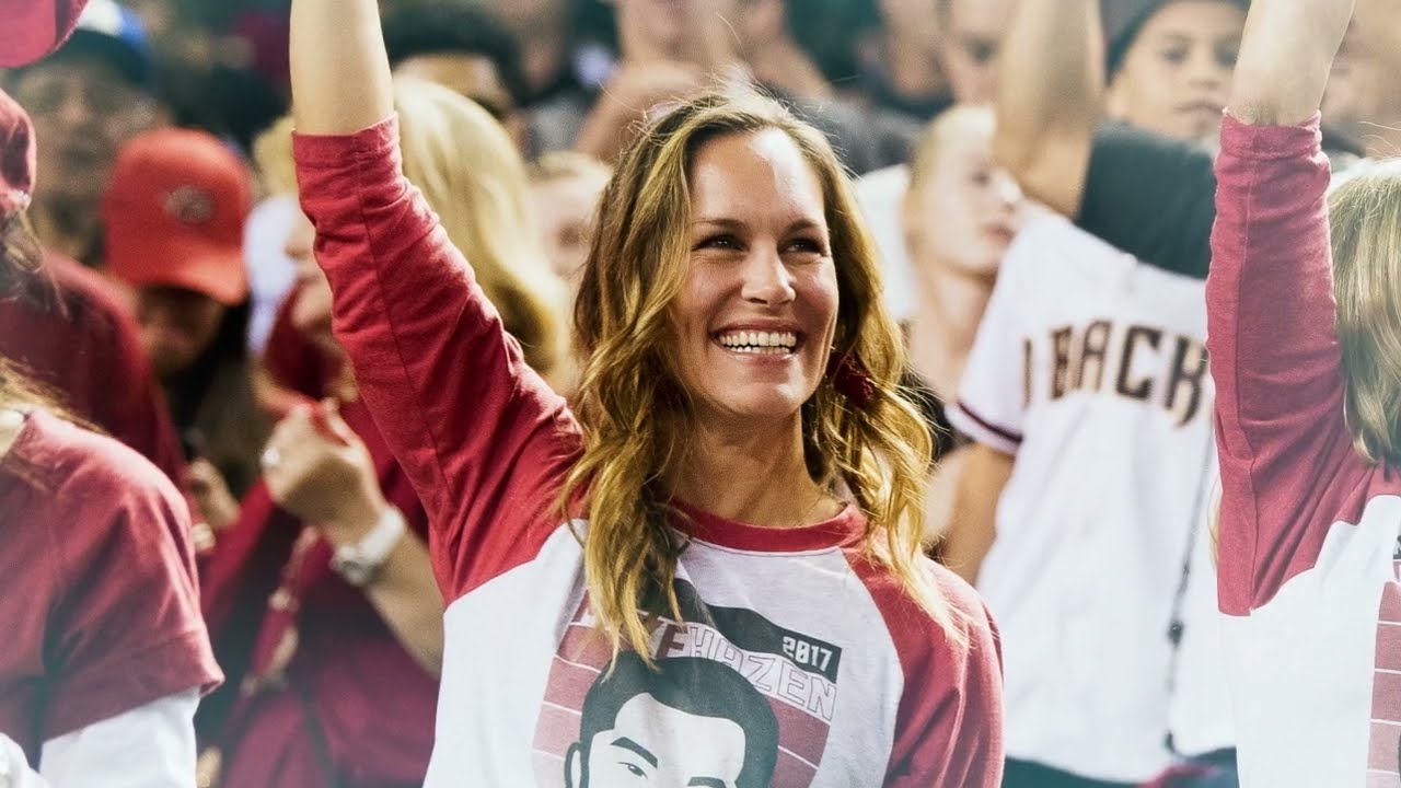 Love, loss, family, and baseball: The story of the D-backs' Mike Hazen and Torey Lovullo.