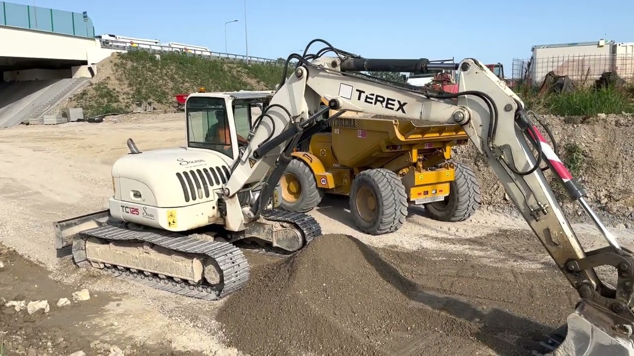 Terex TC 125  Hydrema 912