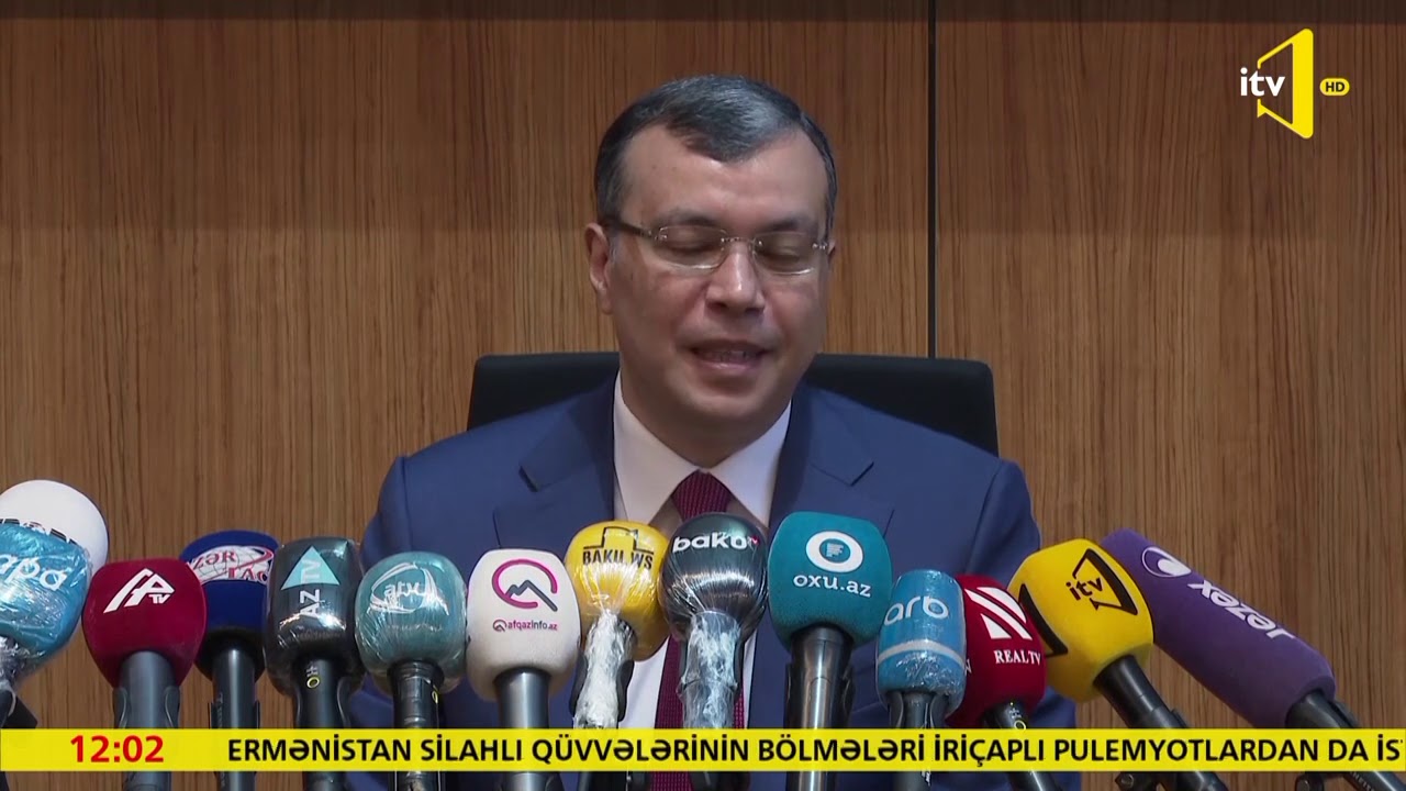 Əmək və Əhalinin Sosial Müdafiəsi naziri Sahil Babayev mətbuat konfransı keçirir