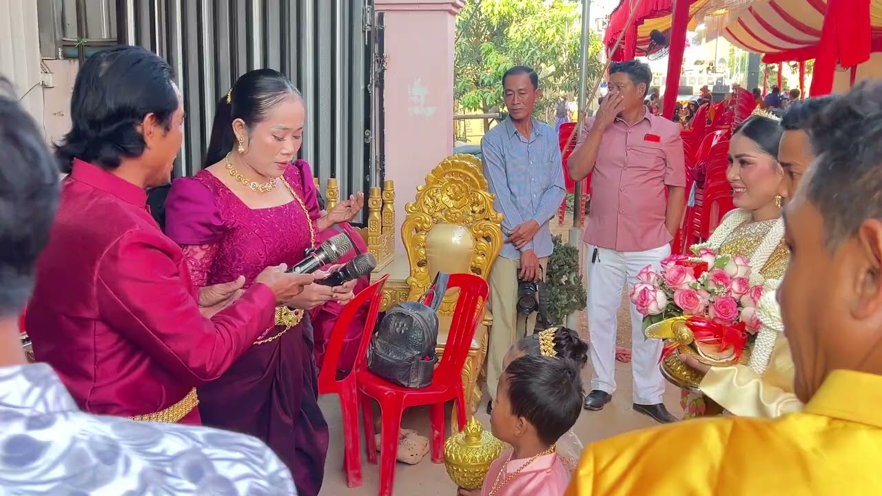 ក្រុមភ្លេងប្រពៃណី វិឆៃ ស្រីពៅ ភូមិជ្រៃ .ពារាំង.ព្រៃវែង។