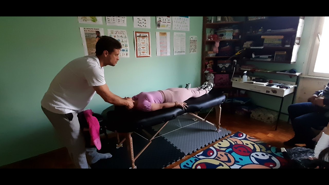 12Years Young With Small Scoliosis "FIXED" With 1Chiropractic Adjustment*2nd Adjustment* Check-Up