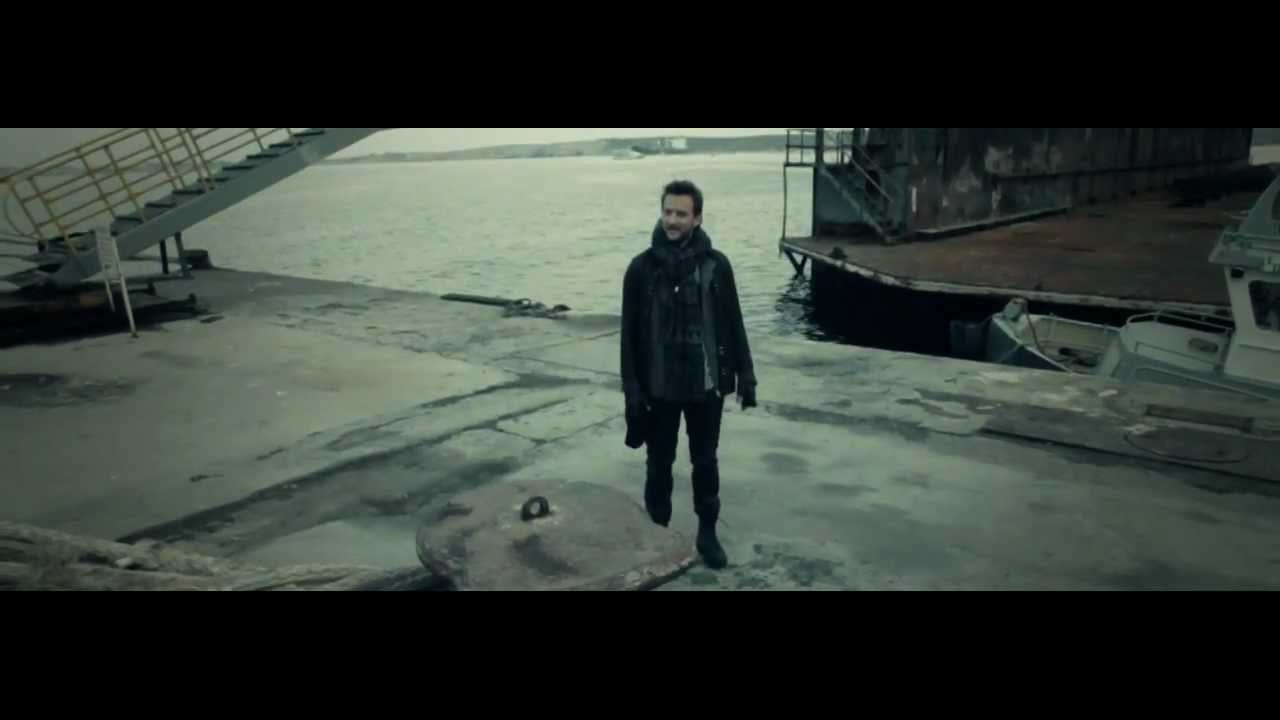 Kostas Karafotis|Apergo|Official Video 2011.f4v