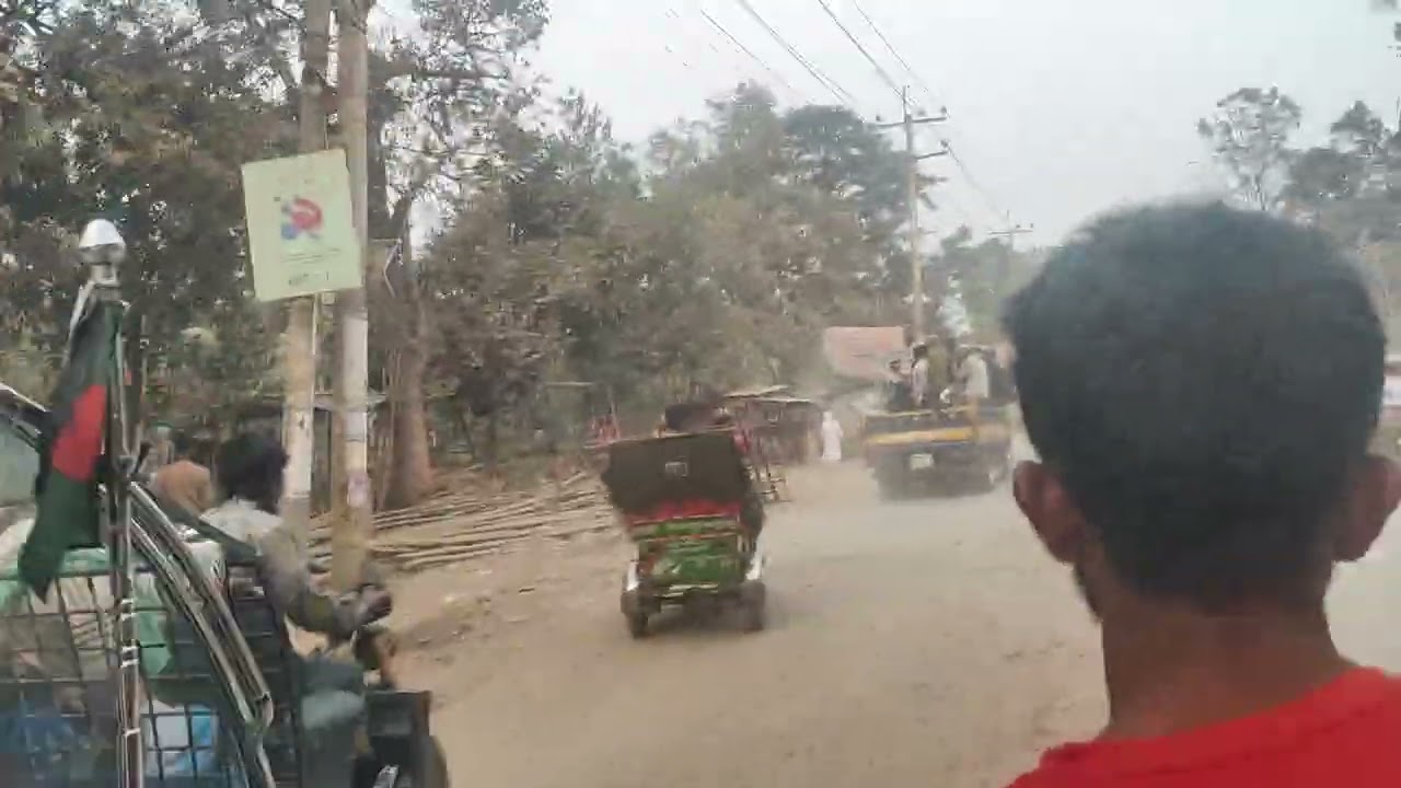 আসন্ন ত্রয়োদশ জাতীয় সংসদ নির্বাচনকে সামনে রেখে সারাদেশে এখন এক আনন্দমুখর পরিবেশ বিরাজ করছে। 
