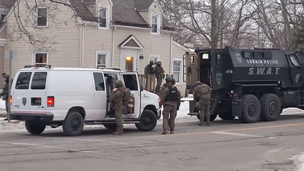 POLICE SEARCH WARRANT EXECUTION 